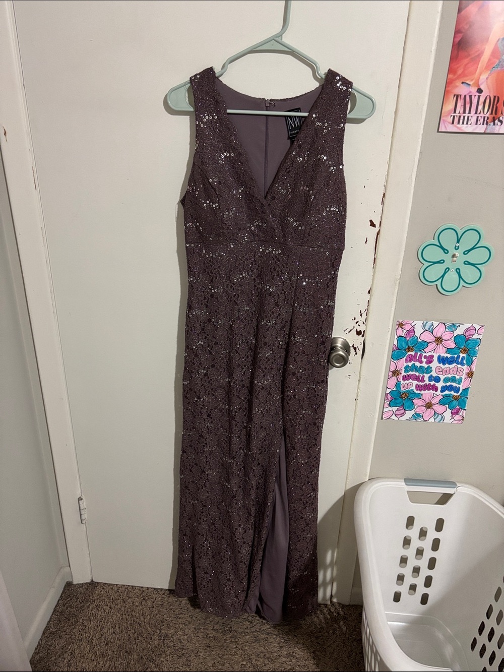 Women's Size 8 Nightway Evening Gown Built-in Bra Mauve - Nylon Blend/Polyester